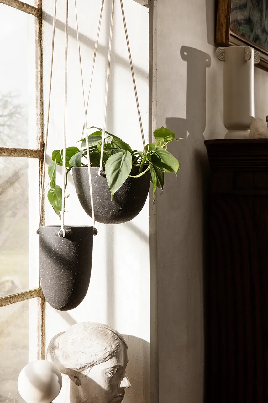 Підвісний вазон ferm LIVING Speckle колір чорний 0