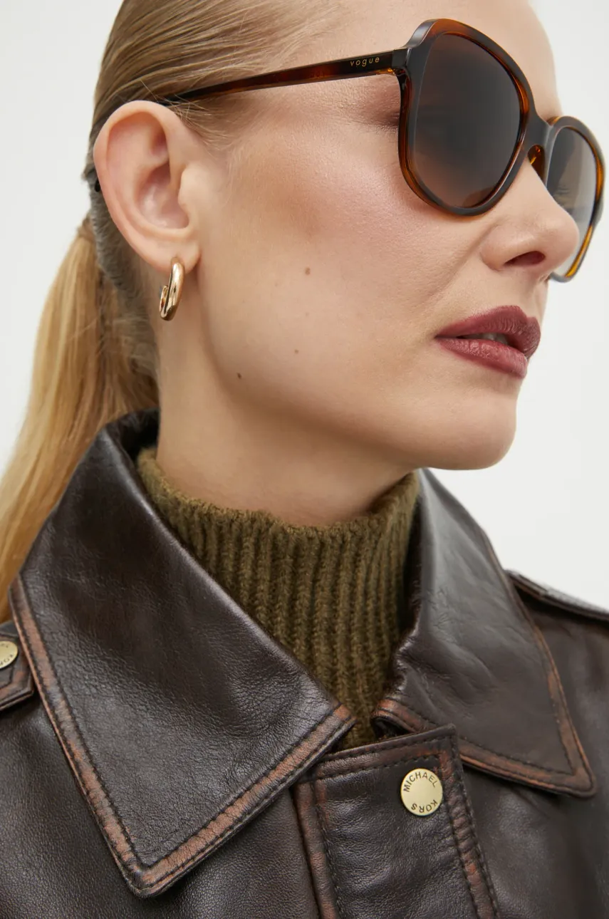 Сонцезахисні окуляри VOGUE жіночі колір чорний 0VO5601S 6