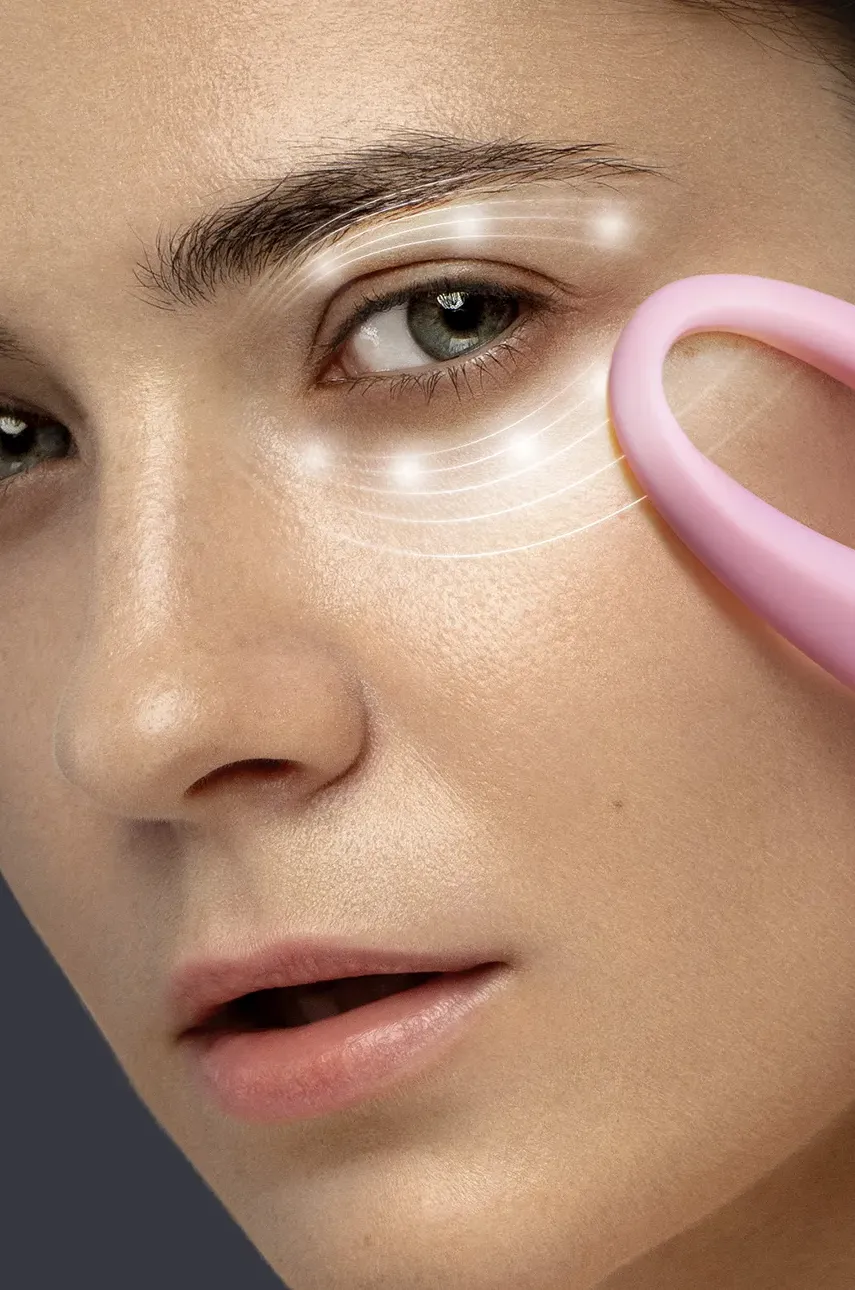Відновлюючий масажер для зони навколо очей IRIS 2 Eye Massager Pearl Pink колір рожевий 3