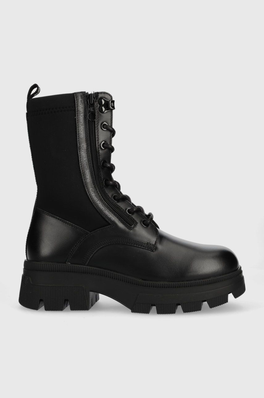 Черевики Chunky Combat Laceup жіночі колір чорний на платформі 4