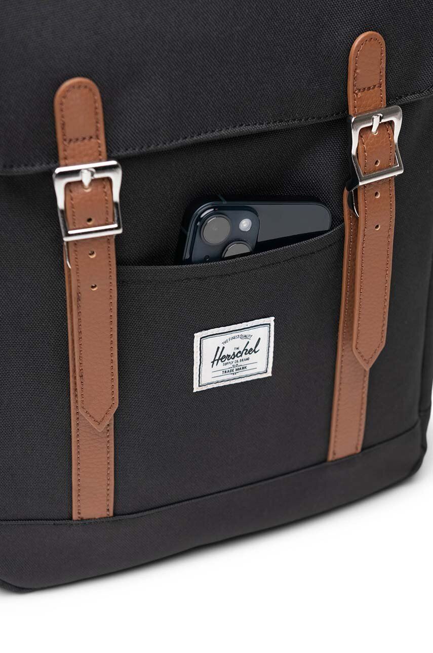 Рюкзак Retreat Small Backpack колір чорний великий однотонний 6