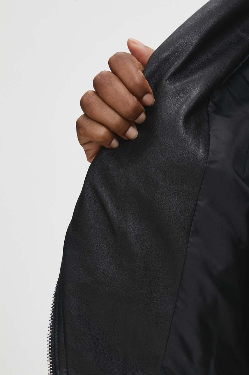 Куртка жіноча колір чорний перехідна oversize 5