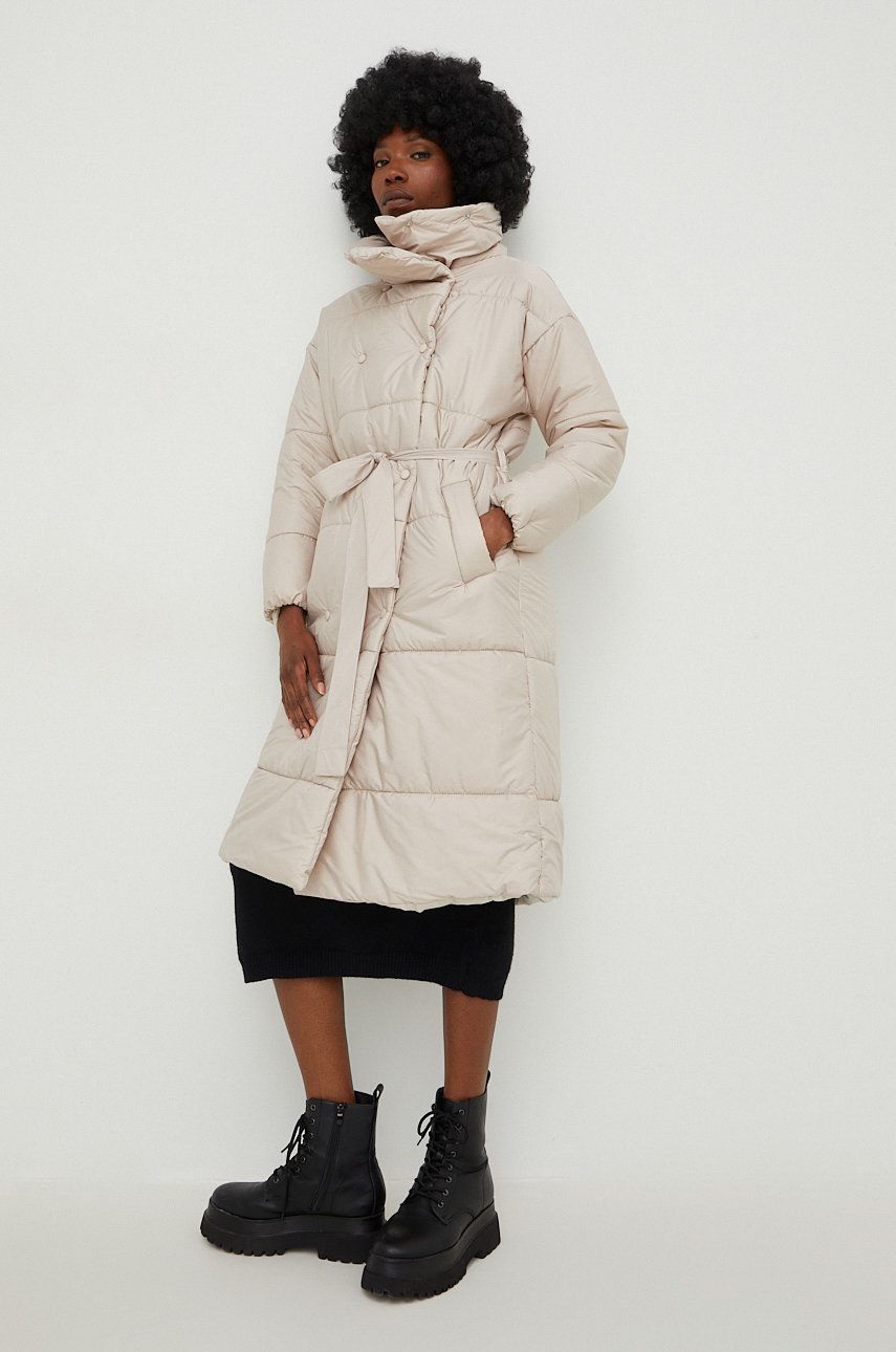 Куртка жіноча колір бежевий зимова oversize 1