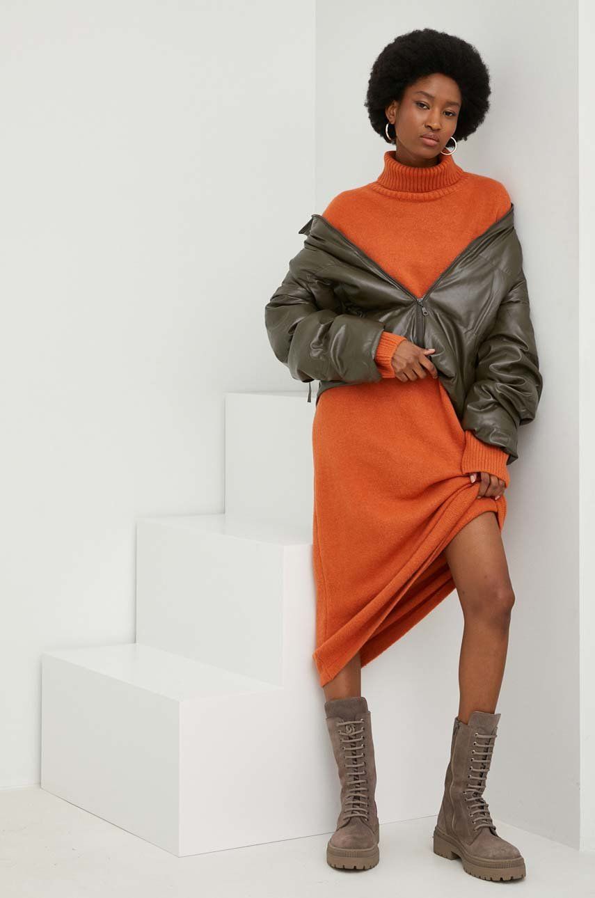 Куртка жіноча колір зелений зимова oversize 0