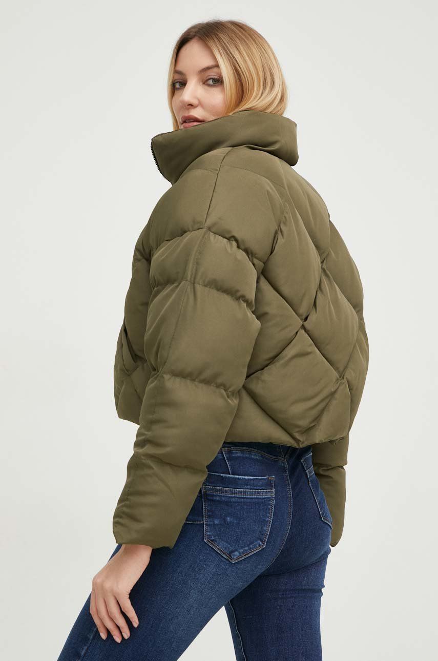 Куртка жіноча колір зелений зимова oversize 1