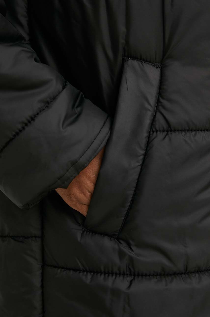 Куртка жіноча колір чорний зимова oversize 3