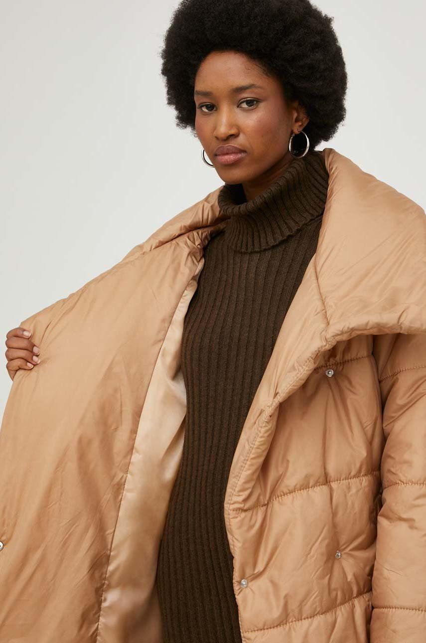 Куртка жіноча колір коричневий зимова oversize 4